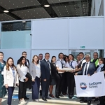 izmir-ile-almati-arasinda-direkt-ucuslar-basladi.jpg