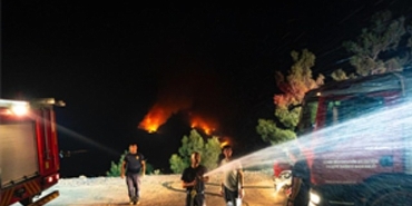izmir-itfaiyesi-simdi-de-denizli-icin-ter-dokuyor.jpg