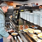 izmirde-kent-lokantalarinda-iftar-menusu-de-50-lira.jpg