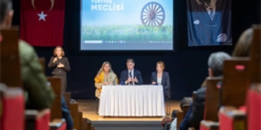 izmirde-roman-yurttas-meclisi-kuruldu.jpg