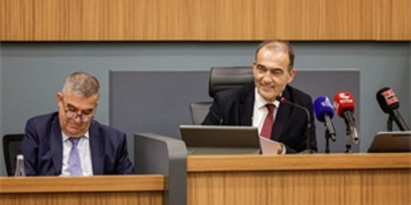 izmirde-yatirimlar-hiz-kesmiyor.jpg