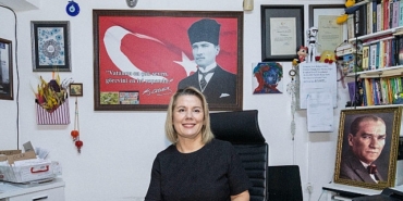 izmirin-muhtarlarina-en-anlamli-yeni-yil-hediyesi.jpg