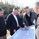 izmit-bir-uctan-diger-uca-demir-agla-baglaniyor-buyuksehir-yapiyor-izmit-konfora-kavusuyor.jpg
