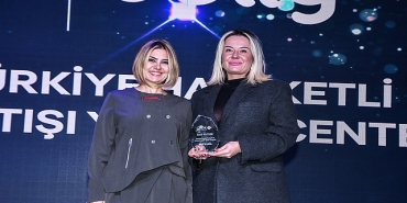 jolly-msc-cruisestan-en-fazla-turkiye-hareketli-program-satisi-yapan-acenta-odulunu-aldi.jpg