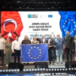 kadikoy-belediyesine-seref-bayragi-odulu.jpg