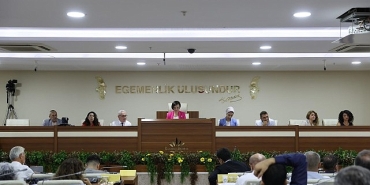 karabaglar-meclisinde-gundem-sosyal-yardimlar-temizlik-kiz-ogrenci-yurdu-ve-kentsel-donusum.jpg