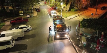 karamursel-plaj-yolu-caddesine-ozel-asfalt-dokunusu.jpg
