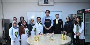 karmek-mutfaginda-ramazan-mesaisi.jpg