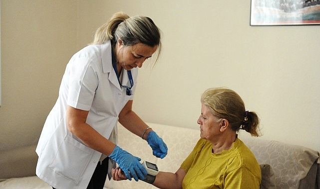 Karşıyaka Belediyesi’nden sağlıkta güçlü destek