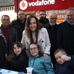 karsiyaka-carsiya-dev-sofra-5-bin-kisi-iftarda-bulustu.jpg
