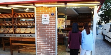 karsiyakada-askida-pide-kampanyasi-basladi.jpg