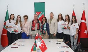 karsiyakadan-turkiyeye-ornek-is-birligi-hpv-asi-kampanyasi-basliyor-CxDirt8d.jpg