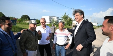 kartepede-asfalt-mesaisi-suruyor.jpg