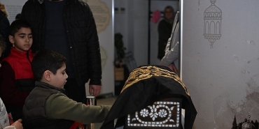 kartepede-mukaddes-emanetlere-yogun-ilgi.jpg