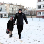 keciorende-okul-cevrelerinde-karla-mucadele-ve-guvenli-gecis-calismasi.jpg