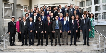 kemerde-bayramlasma-programi-duzenlendi.jpg