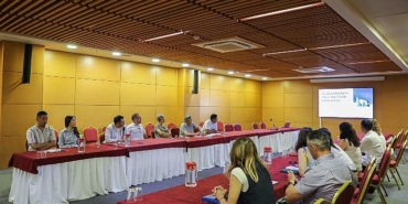 kirgiz-heyet-antalya-buyuksehir-belediyesinin-mavi-bayrak-deneyimini-inceledi.jpg