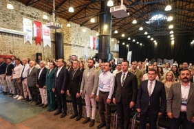 kiyi-kentlerinin-ortak-sorunlari-izmirde-ele-alindi.jpg