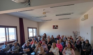 konakin-ileri-yas-merkezinde-seminerler-devam-ediyor.jpg