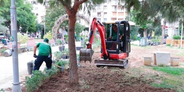 konakin-parklarinda-bakim-seferberligi.jpg