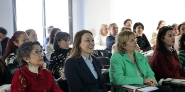 konakta-yerel-esitlik-eylem-plani-hazirlaniyor.jpg