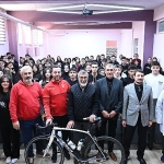 konya-buyuksehir-ogrencileri-bisikletin-efsaneleriyle-bulusturuyor.jpg