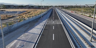 konya-buyuksehir-sehir-hastanesi-yeni-sanayi-tramvay-hatti-guzergahindaki-bolgelerin-yol-altyapisini-guclendiriyor.jpg