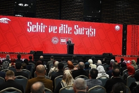 konya-buyuksehir-tarafindan-duzenlenen-sehir-ve-aile-surasi-tamamlandi.jpg
