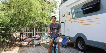 konyaalti-karavan-parkta-bayram-yogunlugu.jpg