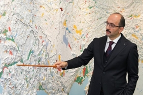 kucuk-menderesin-altin-yili-205-bin-dekar-araziye-bereket-akacak.jpg