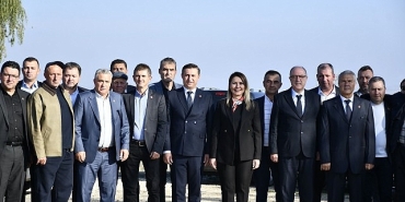 malkara-belediye-baskani-nergiz-karaagacli-ozturk-muhtarlarla-kahvalti-programinda-bir-araya-geldi.jpg