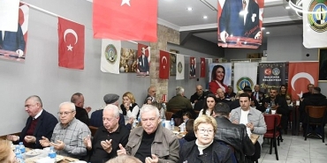 malkarada-gecmis-donem-belediye-baskanlari-ve-meclis-uyeleri-iftarda-bulustu.jpg