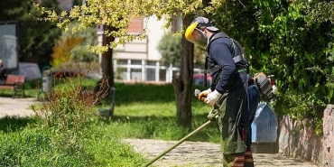 maltepenin-parklari-yaza-hazirlaniyor.jpg