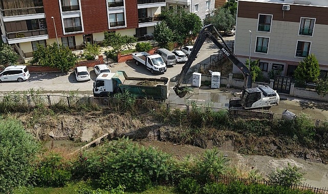 maskiden-merkezde-dev-kanal-temizligi-5-kilometrelik-hat-temizleniyor.jpg