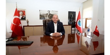 menderes-belediyesinden-ogretmenler-gunu-hediyesi.jpg