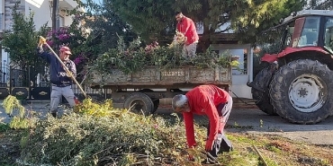 mendereste-atiklar-toplaniyor.jpg