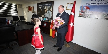 mendereste-makam-cocuklara-emanet.jpg