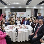 menemende-8-mart-coskusu-yasandi.jpg