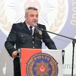 menemende-polis-haftasina-yakisan-kutlama.jpg