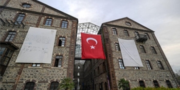 meslek-fabrikasina-atanin-imzaladigi-belgenin-gorselleri-asildi.jpg