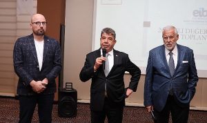mobilya-k-git-ve-orman-urunleri-sektoru-2028-yili-sonuna-12-milyar-dolar-ihracat-hedefi-6ICjxOlX.jpg
