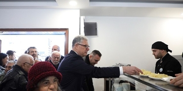 mudanyada-uygun-fiyatli-lokanta-donemi-basladi.jpg