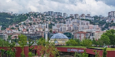 mutlu-sehrin-mutlu-buyukleri-korfez-aquada.jpg