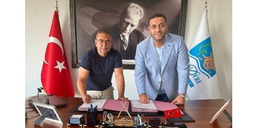 narlidere-belediyesinde-emek-kazandi-toplu-sozlesmede-imzalar-atildi.jpg