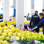 narlidere-belediyesinden-pazar-yerinde-kapsamli-denetim.jpg