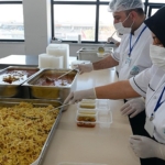 niluferde-ihtiyac-sahiplerine-sicak-yemek-destegi.jpg