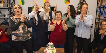 olgun-gencler-doyasiya-eglendi.jpg