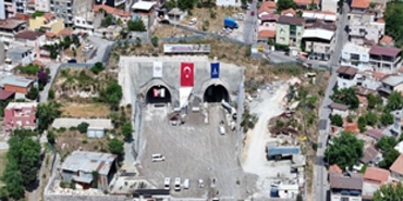 onat-tunelinde-tahliye-sureci-uzlasi-ile-yurutuluyor.jpg