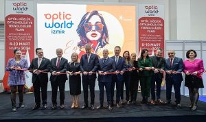 optic-world-izmir-fuari-kapilarini-acti-8i67cDi5.jpg