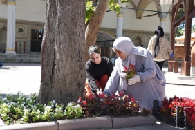 ortak-degerlere-gonulden-hizmet.jpg